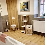 Am Hohen Turm In Sulzfeld Am Main, Parkplatz, Terrasse, Kaffee, Playstation, Wlan * Sulzfeld am Main