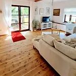 Am Hohen Turm In Sulzfeld Am Main, Parkplatz, Terrasse, Kaffee, Playstation, Wlan Sulzfeld am Main