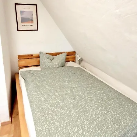 בית נופש Am Hohen Turm In Sulzfeld Am Main, Parkplatz, Terrasse, Kaffee, Playstation, Wlan