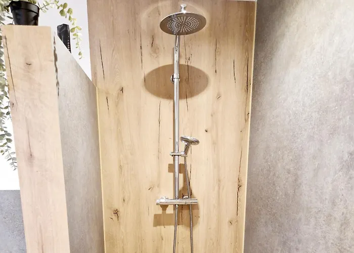 Am Hohen Turm In